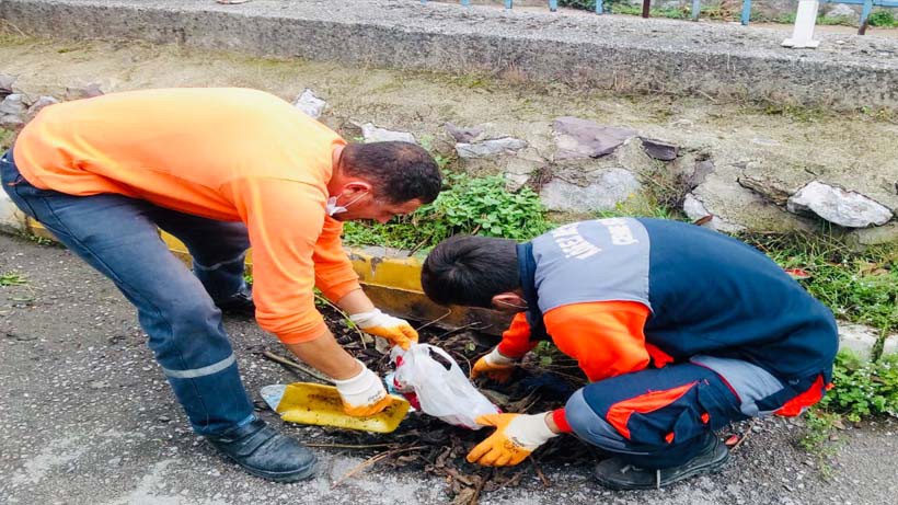 Ani yağışlara karşı menfez ve mazgallar temizlendi