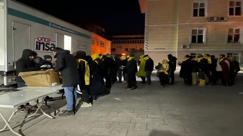 Antikkapı’dan deprem bölgesinde sıcak yemek ve çorba