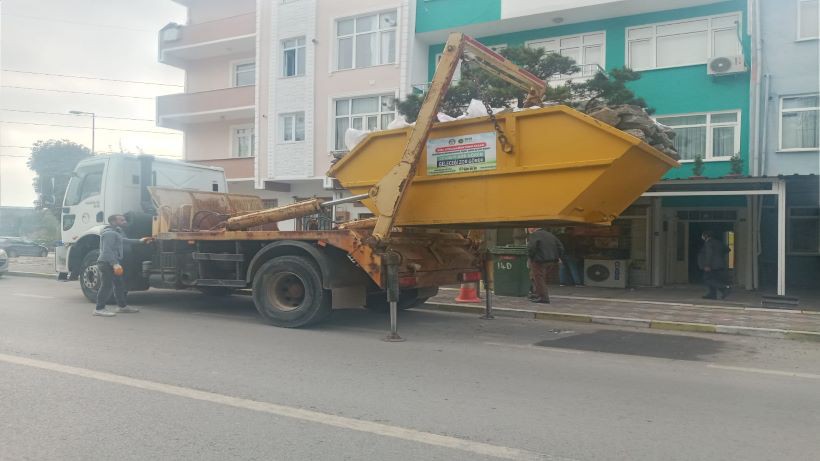 Atık kasaları ile kirlilik önleniyor