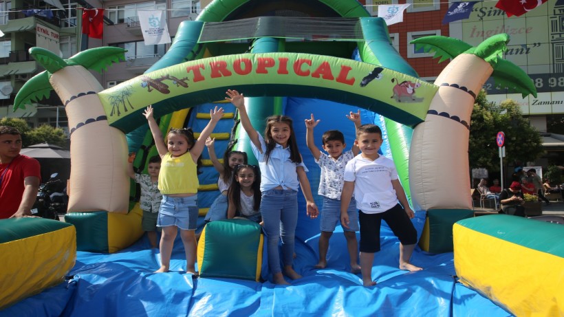 Büyükşehir’in ‘bayram şenliği’ etkinliğinde bayram coşkusu