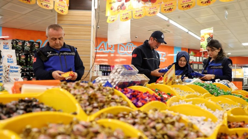 Büyükşehir Zabıtasından bayram öncesi denetim