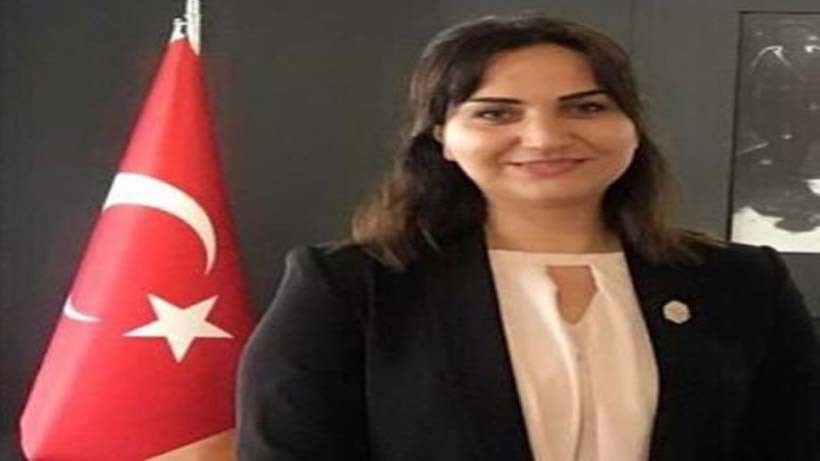 Deva Partisi Derince İlçe Başkanı Zeynep Sudan 1 Mayıs Emek ve Dayanışma Günü Mesajı