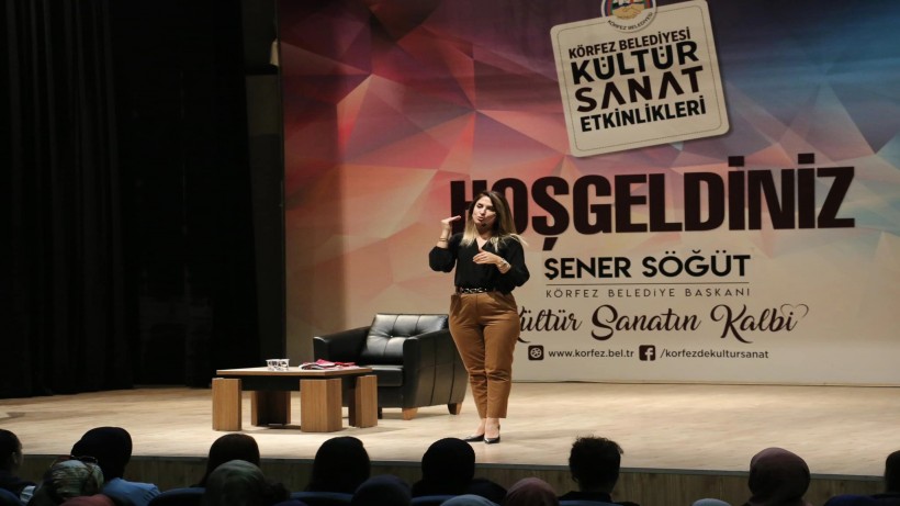 Eğitimci Dilek Cesur Körfezlilerle Buluştu