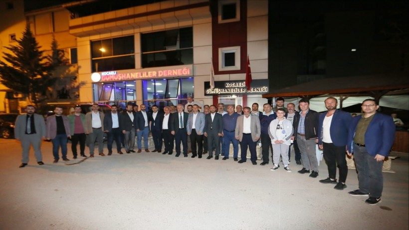 Gümüşhaneliler iftarda bir araya geldi