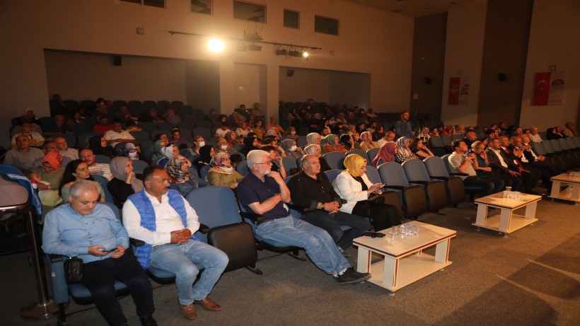 Körfez’de İbrahim Sadri ile şiir dolu gece