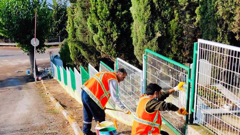 Körfez’de kent mezarlıklarına bakım