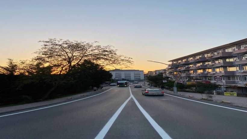 Kuruçeşme’de asfaltlamanın ardından yol çizgileri çekildi