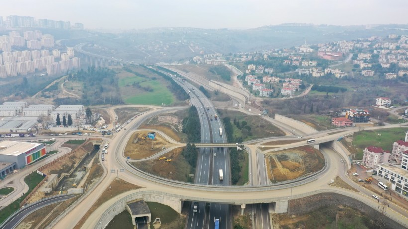 Şehir Hastanesi yolunda çevre düzenlemesi