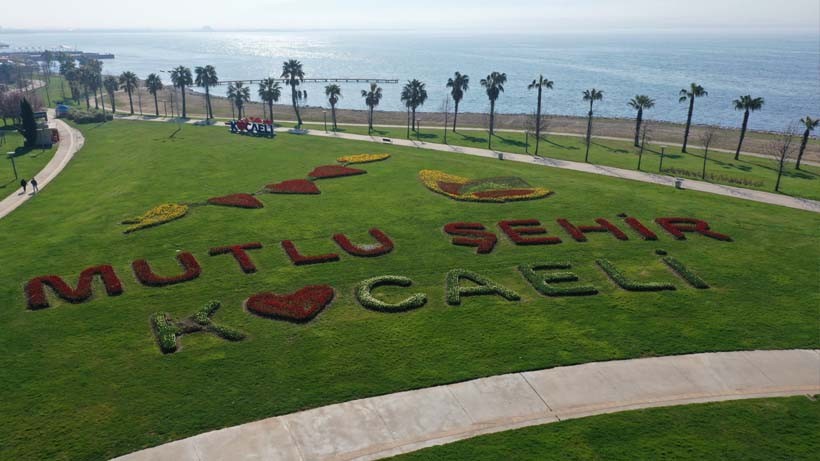 Seka Park’ta laleler çiçek açtı