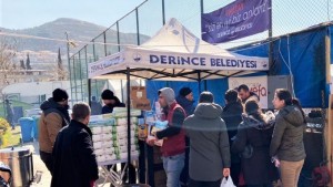 Deprem Bölgesinde Yaralar Sarılıyor