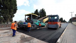 Derince’de altyapısı biten cadde ve sokaklar asfaltlanıyor