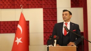 Derince Kent Konseyi Başkanı Ertekin Akbulak istifa etti