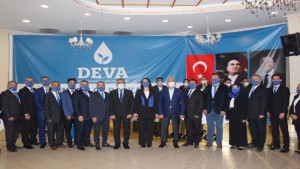 DEVA Derince’de Zeynep Aydın Sudan seçilmiş Başkan