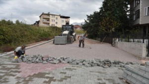 İzmit Belediyesinden Kuruçeşme Fatih’e yepyeni parke yol