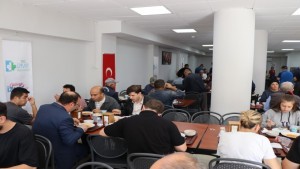 Paşalılar Kent Lokantası’nı Çok Sevdi: “Siyaset üstü bir hizmet”