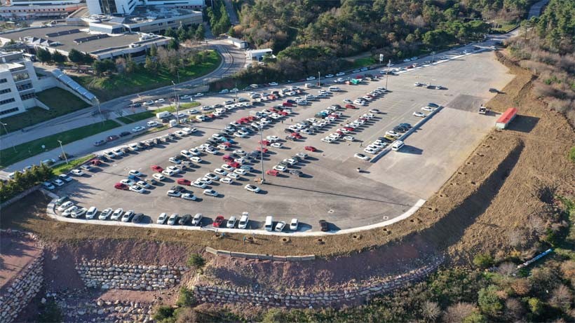 Umuttepe otoparkında çevre düzenlemesi yapıldı